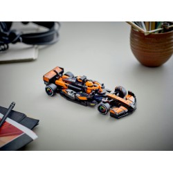 Coche de Carreras McLaren F1® Team MCL38