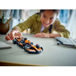 Coche de Carreras McLaren F1® Team MCL38