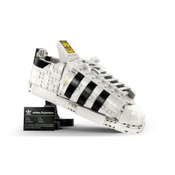 LEGO Creator Expert 10282 adidas Originals Superstar
