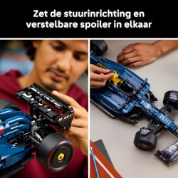 Oracle Red Bull Racing RB20 F1 auto