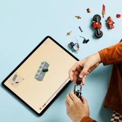 LEGO Ninjago 71838 Gara di velocità sulla moto di Kai