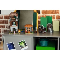 LEGO Minecraft 21278 L’avamposto del saccheggiatore e predone
