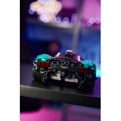 LEGO Technic 42208 Aston Martin Valkyrie