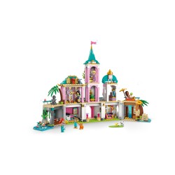 LEGO Disney 43267 Castello della Principessa e animali reali