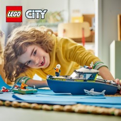 LEGO City 60456 Inseguimento del motoscafo della Polizia