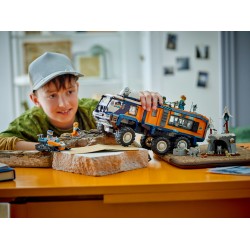 LEGO City 60471Grande camion artico con laboratorio