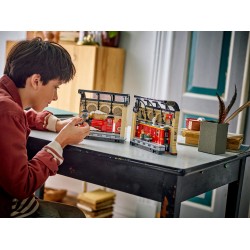 LEGO Harry Potter 76450 Book Nook: Espresso per Hogwarts™