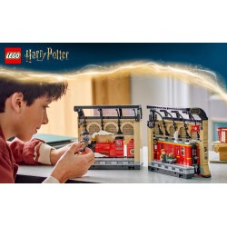 LEGO Harry Potter 76450 Book Nook: Espresso per Hogwarts™