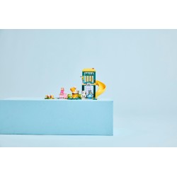 Bluey et Chloe à l’aire de jeux