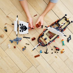 LEGO Creator 3in1 31109 Galeone dei pirati