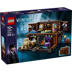 LEGO Wdnesday 76785 Appartamento di Mano