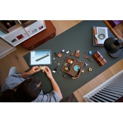 LEGO Wdnesday 76785 Appartamento di Mano