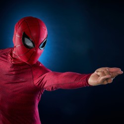 Hasbro Legends - Marvel Spider-Man Maschera Indossabile