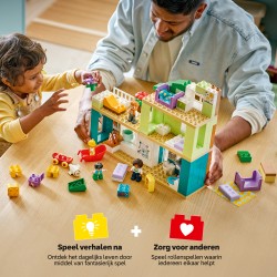LEGO DUPLO 10470 Casa familiare moderna 3 in 1 con personaggi