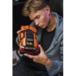 LEGO 42222 Technic Hyper Car Bugatti Chiron Pur Sport