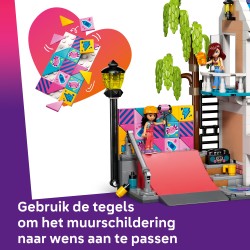 LEGO 42687 Friends Casa della famiglia di Liann