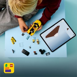 LEGO 60487 City Taxi giallo