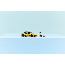 LEGO 60487 City Taxi giallo