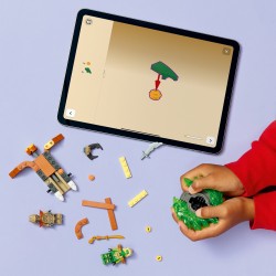 LEGO 71850 NINJAGO Lloyd contro Spinner Mostro della Terra