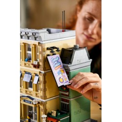 LEGO Modulari 10278 ICONS Stazione di Polizia