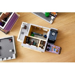 LEGO Modulari 10278 ICONS Stazione di Polizia