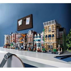 LEGO Modulari 10278 ICONS Stazione di Polizia