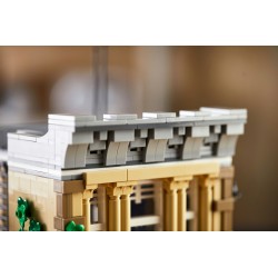 LEGO Modulari 10278 ICONS Stazione di Polizia