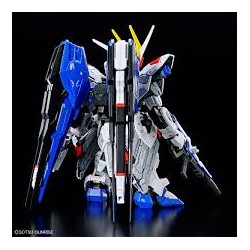 Bandai Model Kit - MG SD Freedom Gundam ZGMF-X10A