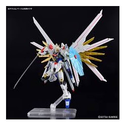 Bandai Model Kit - HG CE Mighty Strike Freedom Gundam ZGMF/A262PD-P  1:144