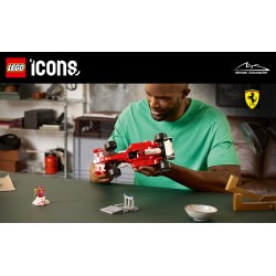 LEGO ICONS 11375 Ferrari F2004 e Michael Schumacher