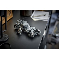 LEGO 76331 Batman v Superman™ Batmobile™