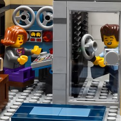 LEGO Creator Expert Downtown Diner - 10260