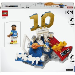 LEGO Editions 43013 Kylian Mbappé – Highlights Calcistici, Giocattolo 3D da Esposizione con Minifigure, Regalo Bambini da 10+