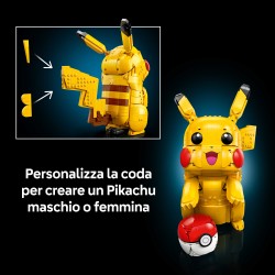LEGO Pokémon 72152 Pikachu e Poké Ball, Kit di Modellismo con Figura Snodabile ed Espositore, Regalo per Gamer da Collezione