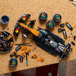 LEGO Technic 42228 Auto McLaren MCL39 F1, Kit Modellismo per Adulti da Collezione, Regalo per Fan di Corse e di Motorsport