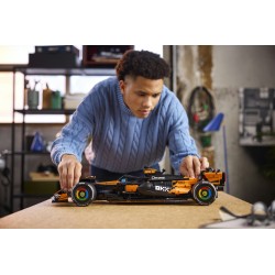 LEGO Technic 42228 Auto McLaren MCL39 F1, Kit Modellismo per Adulti da Collezione, Regalo per Fan di Corse e di Motorsport