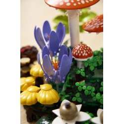 LEGO Botanicals 11505 Funghi del Bosco, Set di Piante Artificiali per Adulti, Decorazione per Casa, Idea Regalo Fai da Te
