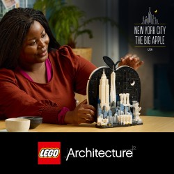 LEGO Architecture 21066 New York City – La Grande Mela, Kit Modellismo da Adulti, Decorazione con Monumenti, Regalo Fai da te