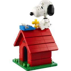 LEGO Ideas 21368 Peanuts: la Cuccia di Snoopy, Kit Modellismo da Esposizione per Adulti con Personaggi di Snoopy e Woodstock