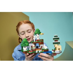 LEGO Minecraft 21593 Avventura della Prima Notte, Giocattolo Interattivo con 7 Personaggi, Regalo Gamer e Bambini da 8 Anni