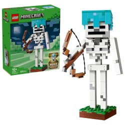 LEGO Minecraft 21594 Scheletro, Action Figure Giocattolo di Mob con Elmo di Diamante, Arco e Frecce, Base in Erba, Regalo 10+