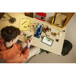 LEGO Minecraft 21597 Stazione di Ghast, Giocattolo con 8 Personaggi e Accessori, Regalo per Gamer e Bambini da 9 Anni in su