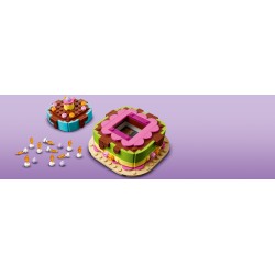 LEGO 40815 Torta della Festa di Compleanno, Giocattolo con 10 Candeline, Glassa, Fiori Colorati, Regalo per Bambini da 7 Anni