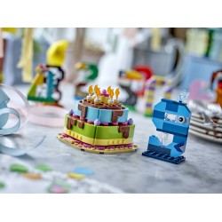 LEGO 40815 Torta della Festa di Compleanno, Giocattolo con 10 Candeline, Glassa, Fiori Colorati, Regalo per Bambini da 7 Anni
