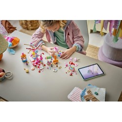LEGO Friends 42700 Ruota Panoramica Dolci e Cupcake, Giocattolo con Giostra da Luna Park, 3 Mini Bamboline, Regalo Bambini 7+