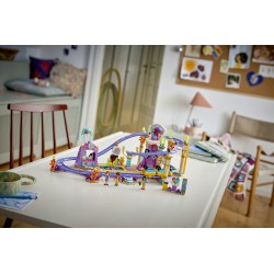 LEGO Friends 42703 Montagne Russe della Sirenetta, Giocattolo Interattivo con 3 Carrozze, Negozio e 5 Mini Bamboline, da 8+
