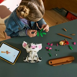 LEGO | Disney Vaiana 43292 Pua Action Figure, Maialino Giocattolo con Fiore, Granchio e Zattera, Regalo per Bambini da 9+