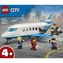 LEGO City 60492 Jet Passeggeri, Modellino di Aereo Giocattolo con 4 Minifigure e Accessori, Giochi Didattici, Regalo per 4+