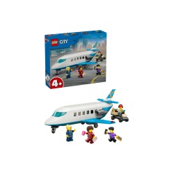 LEGO City 60492 Jet Passeggeri, Modellino di Aereo Giocattolo con 4 Minifigure e Accessori, Giochi Didattici, Regalo per 4+