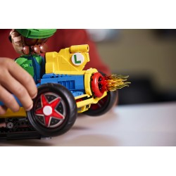 LEGO 72050 Mario Kart: Luigi e Mach 8, Kit per Adulti con Personaggio Nintendo e Auto, Gadget da Collezione, Regalo per Gamer
